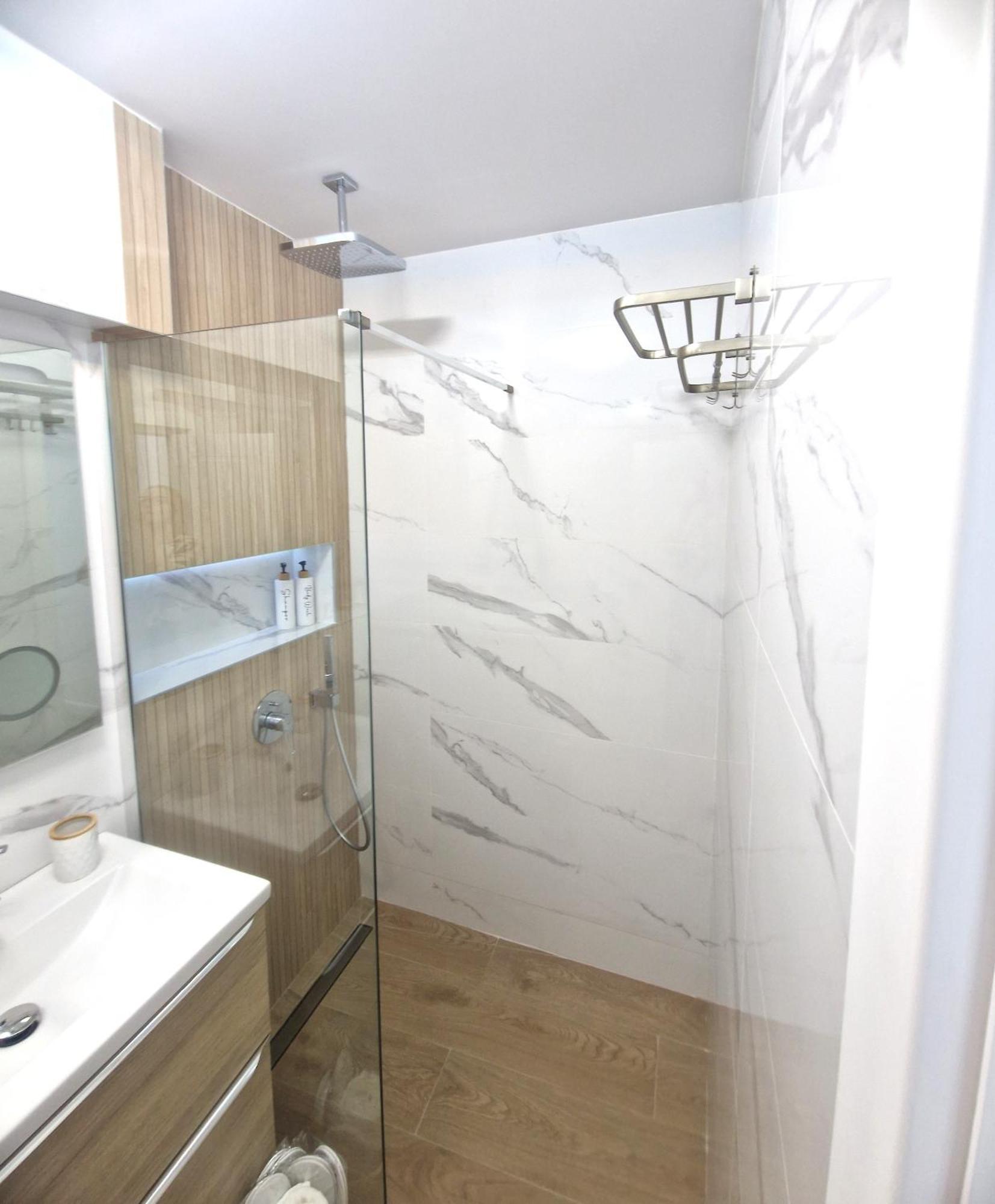 Ultracentral Luxury Apartament Curtea de Argeş Εξωτερικό φωτογραφία