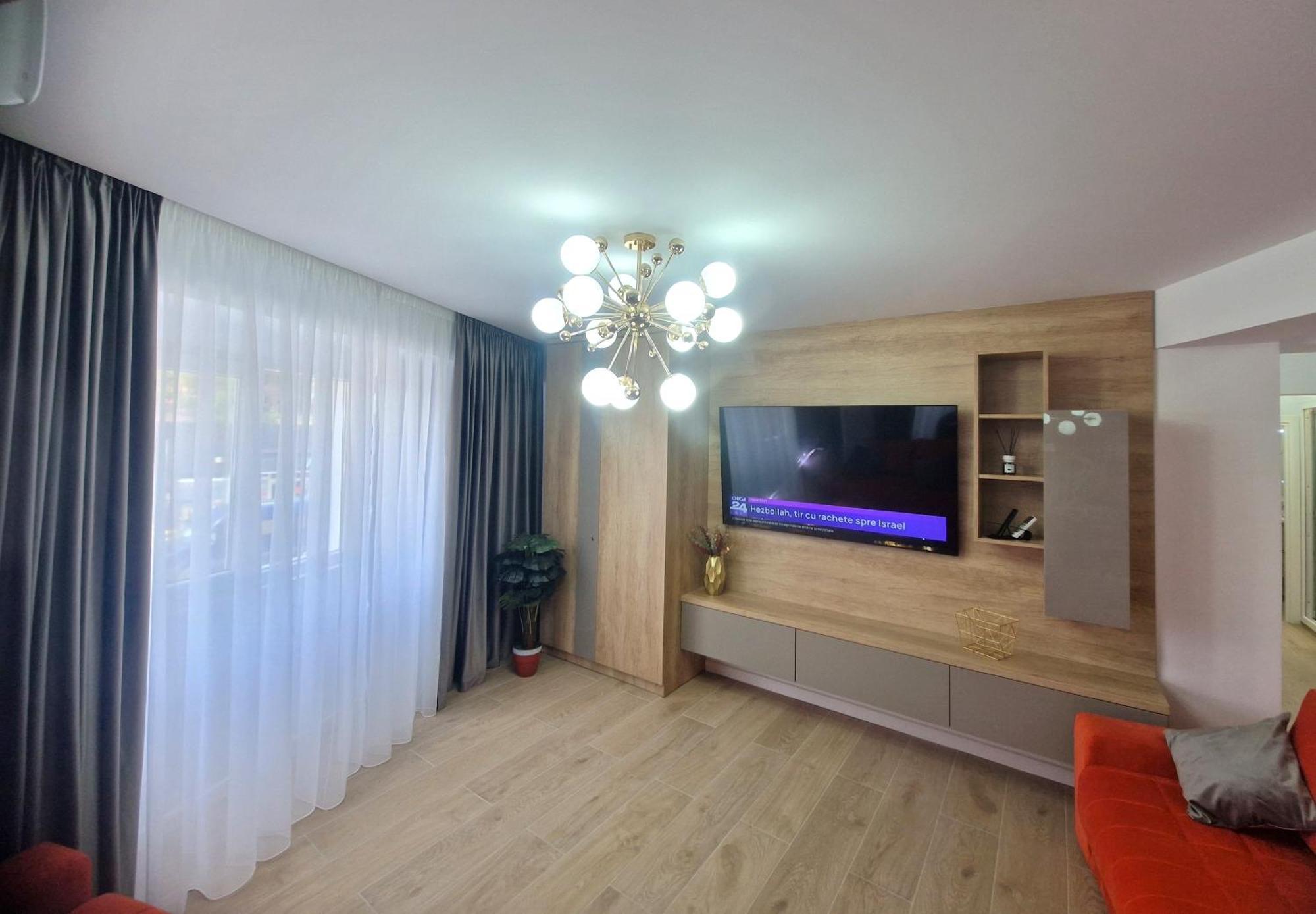Ultracentral Luxury Apartament Curtea de Argeş Εξωτερικό φωτογραφία