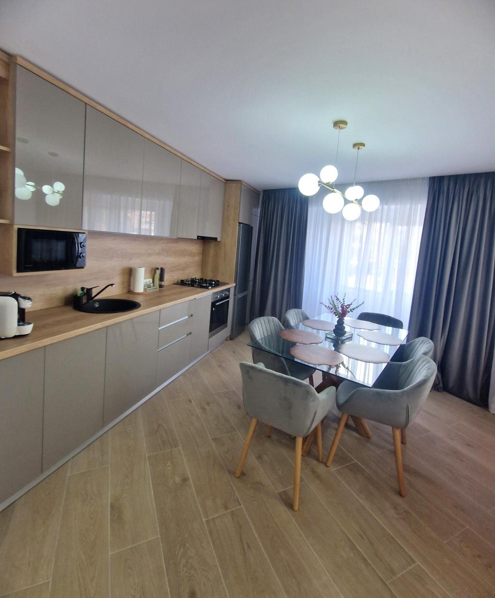Ultracentral Luxury Apartament Curtea de Argeş Εξωτερικό φωτογραφία